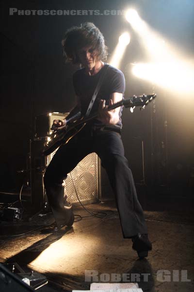 DUM DUM BOYS - 2005-10-09 - PARIS - Nouveau Casino - 